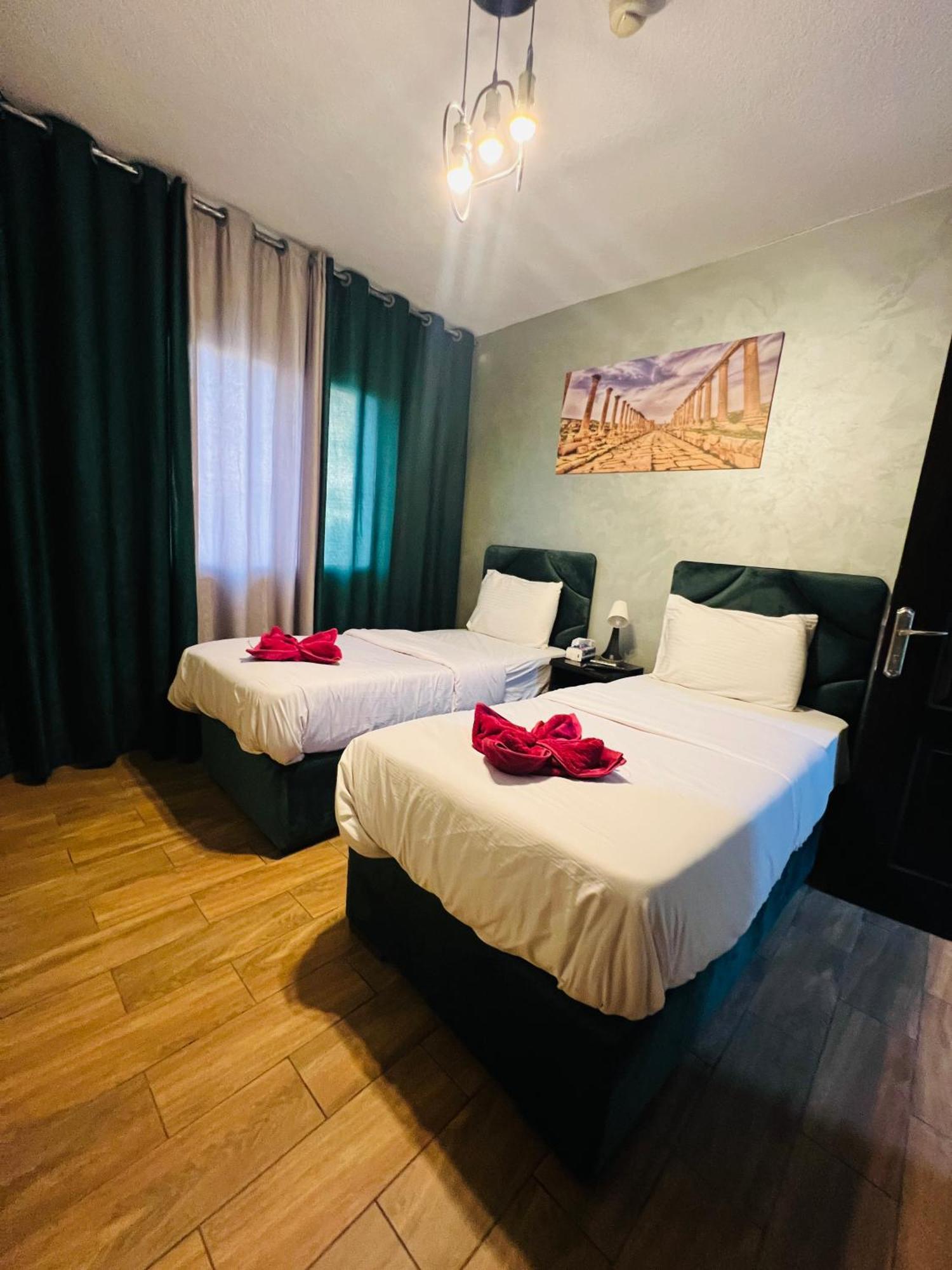 עמאן Jawad Hotel By Sandra מראה חיצוני תמונה